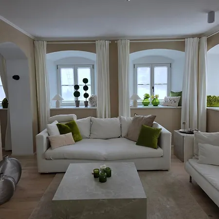 Apartman Kavaliershaus Wallerstein, Stilvolle Mit Privatparkplatz *